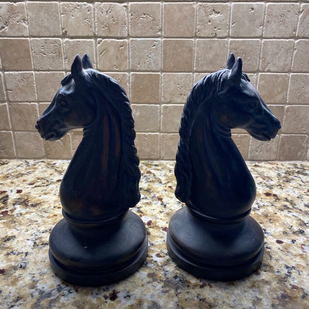 Chess book ends